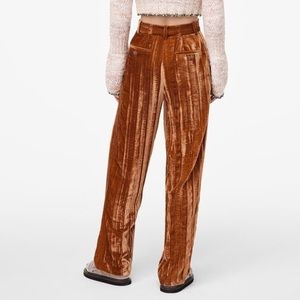 Zara never worn limited edition velvet trousers